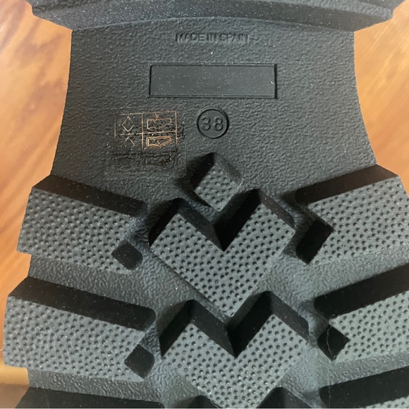 UO exclusive Cooperative Tania buckled boot - Picture 9 of 10